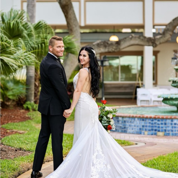 Ines Desanto Bridal - Picture 4 of 6